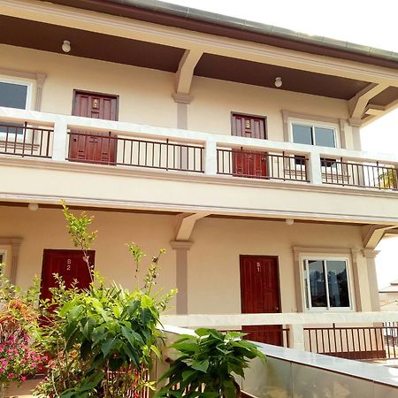 Happy House At Maesalong Hotell Chiang Rai Exteriör bild